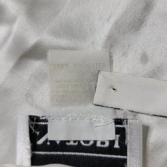 Vintage 80s Natori White Satin Robe Size Small - Picture 8 of 9